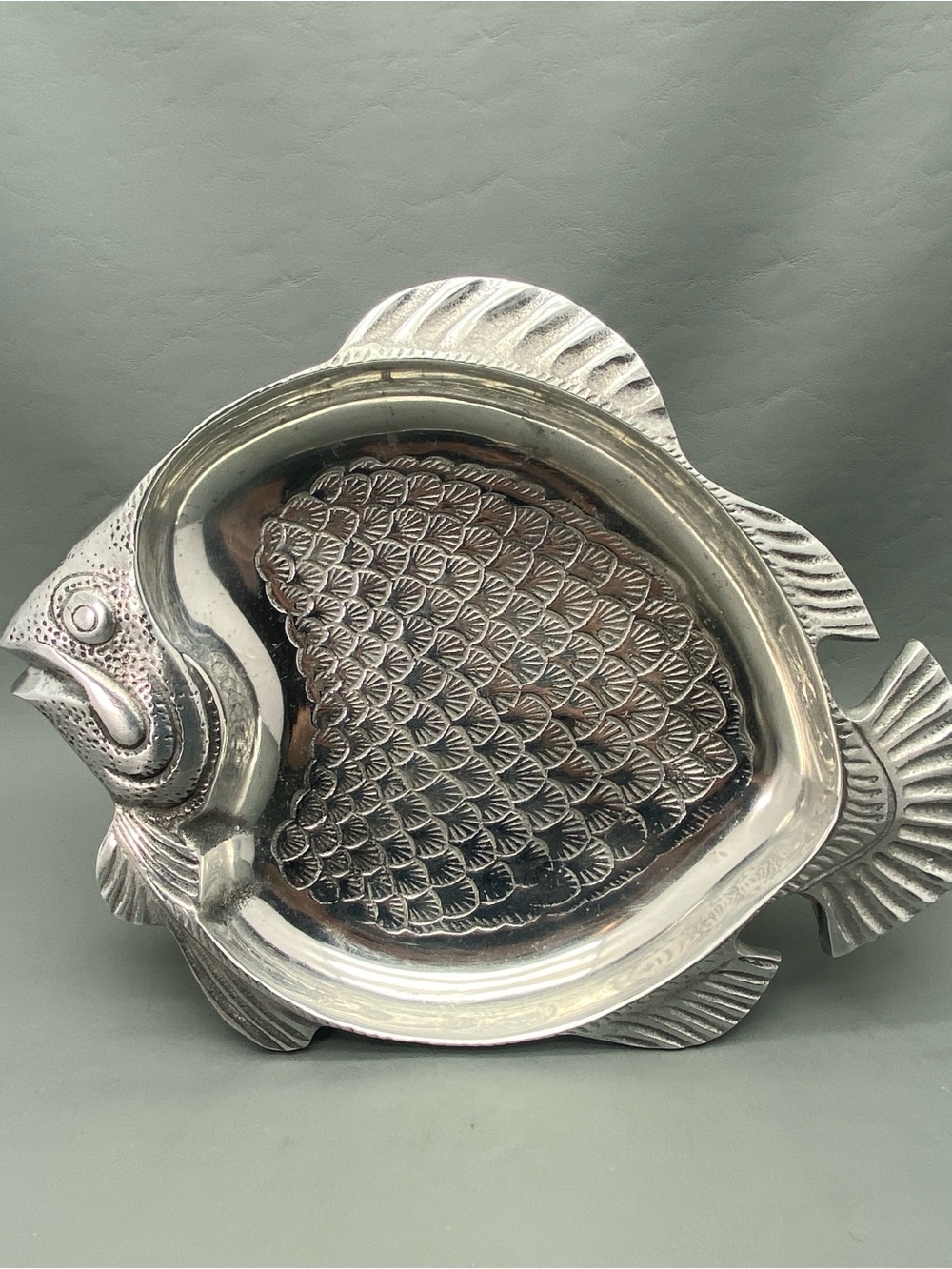 Vintage Cast Metal Aluminum Fish Platter Tray Dish Jewelry Trinket Candy Bowl